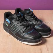Кроссовки от Adidas Forum AD65002238