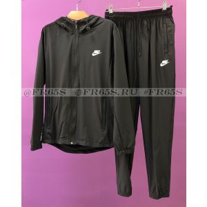 U065 Спортивный костюм от Nike (черный)