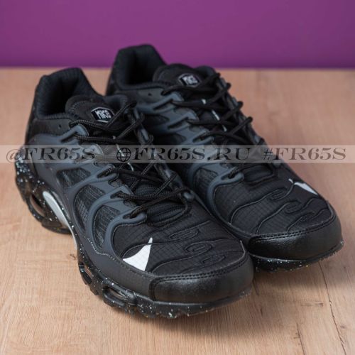 Кроссовки Nike Air Max Terrascape plus  (чёрный/белый)