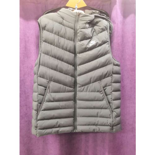 F03110 Жилет от Nike (серый)