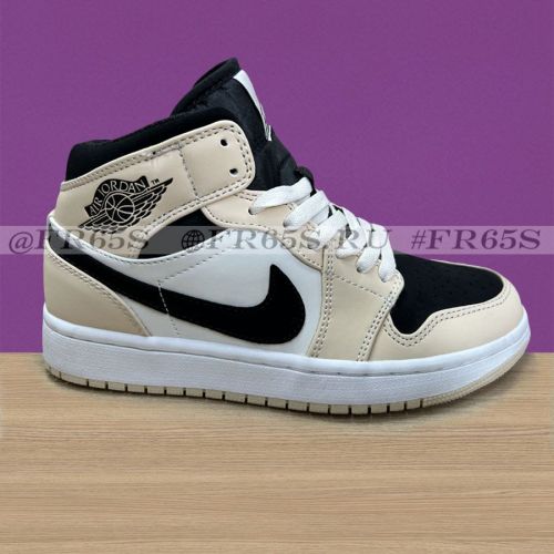 Кроссовки от Jordan Retro 1 JDM65003287