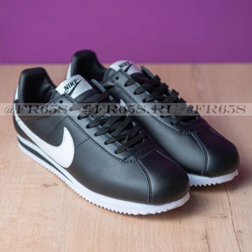 Кроссовки от Nike Cortez (чёрный/белый)