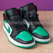 Кроссовки Nike Air Jordan Retro-1 (белый/зелёный)