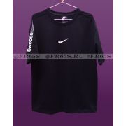 22053 Футболка от Nike (чёрный)