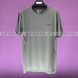 S72762 Футболка от Nike (серый)