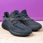 Кроссовки Adidas Yeezy Boost 350 (тёмно-серый)